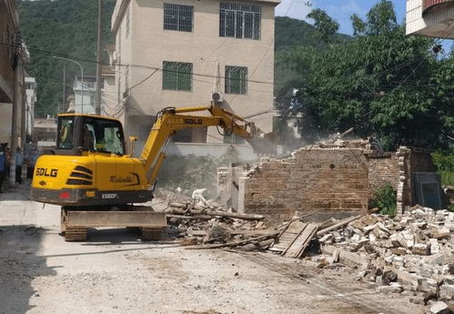 利剑行动 连州西江镇出动百余人拆除违规建筑14间，守土尽责获点赞