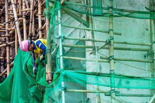 竹架卸下防护网 香港建築拆遷的安全與傳統角力